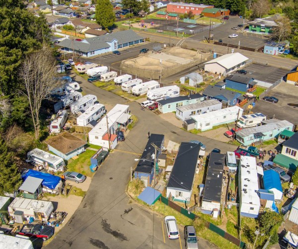 Tidewater Mobile Home and RV Park Toledo, Oregon